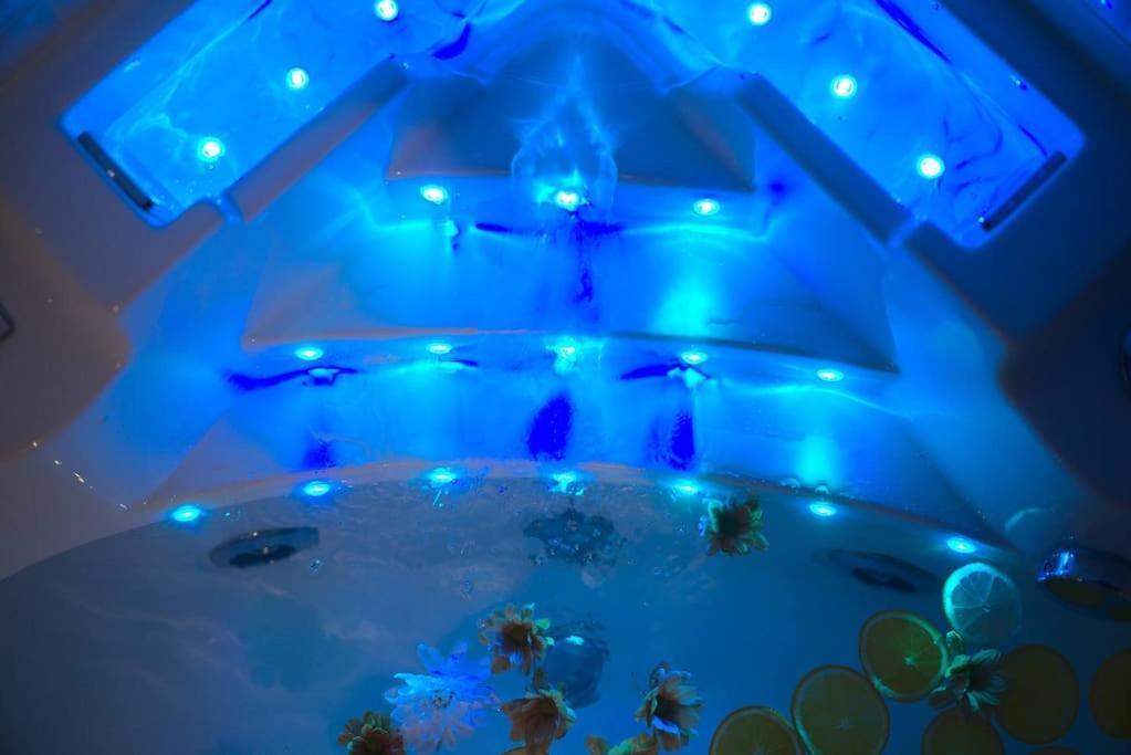 Luxury Room Jacuzzi Centre Ville Haut De Gamme Mulhouse Ngoại thất bức ảnh